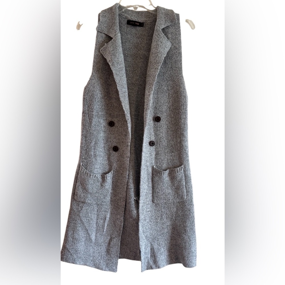 Love Tree Gray Sleeveless Sweater Vest - Picture 2 of 8